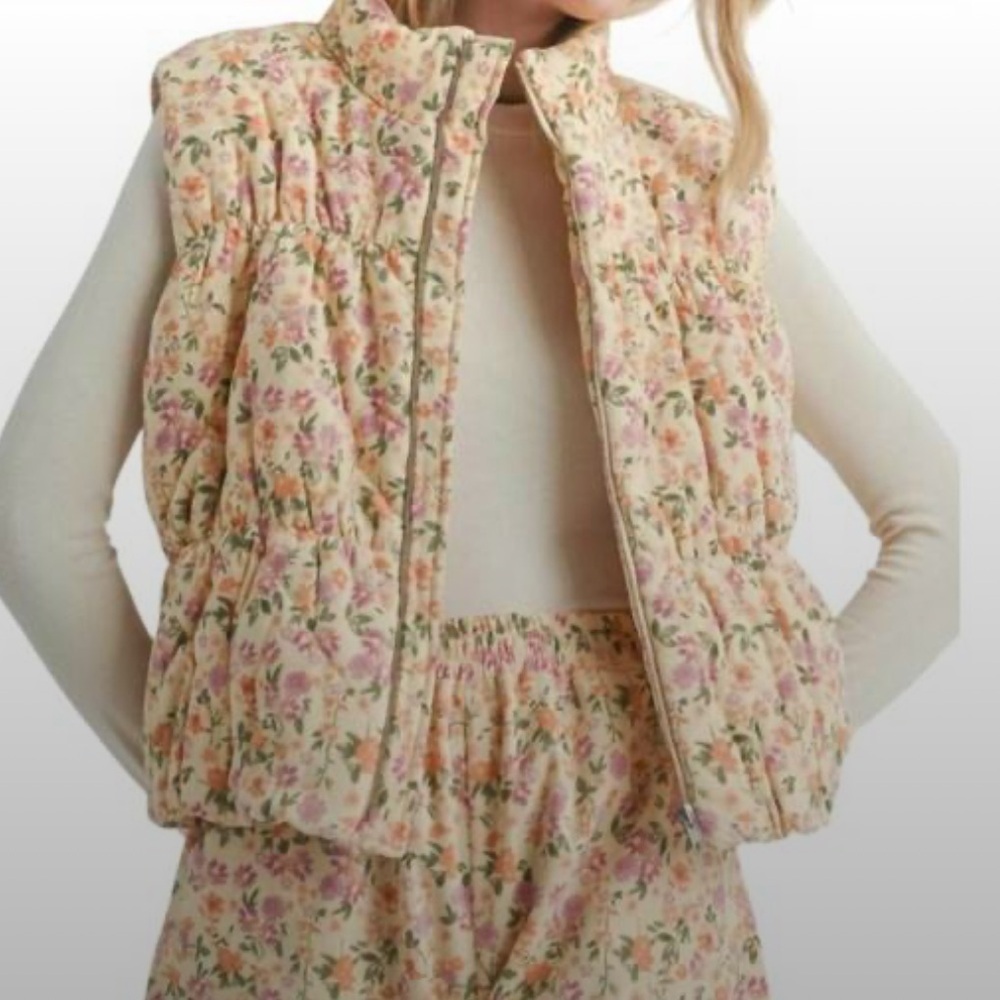 SADIE & SAGE Plantlover Floral Puffer Vest. Size S . New